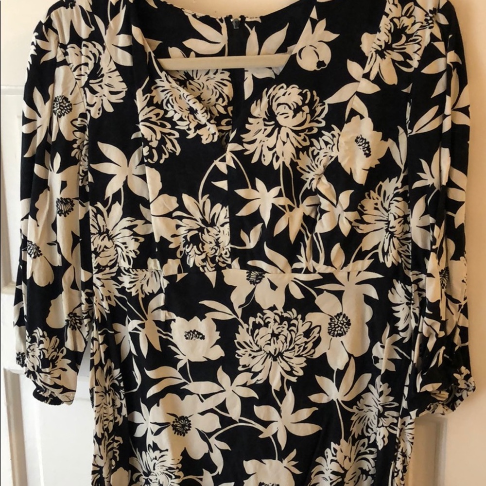 Hawaiian Iolani blouse